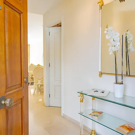 Apartment Cubo's Carib Playa In Marbella&parking Marbella