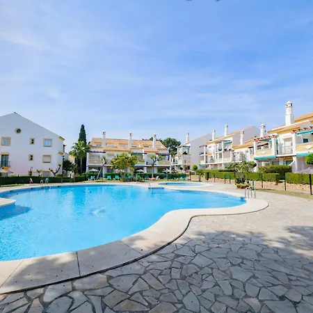 Cubo's Carib Playa In Marbella&parking *