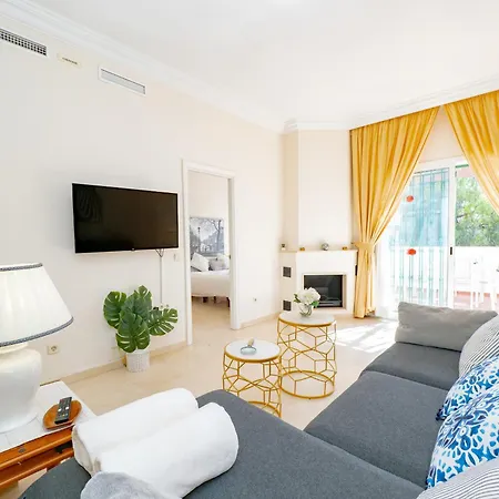 Cubo's Carib Playa In Marbella&parking Apartment Marbella