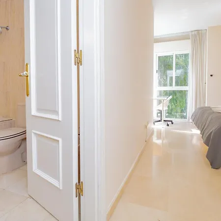 Cubo's Carib Playa In Marbella&parking * Marbella