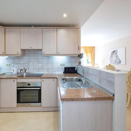Apartment Cubo's Carib Playa In Marbella&parking Marbella