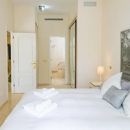 Cubo's Carib Playa In Marbella&parking