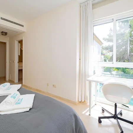 Apartment Cubo's Carib Playa In Marbella&parking