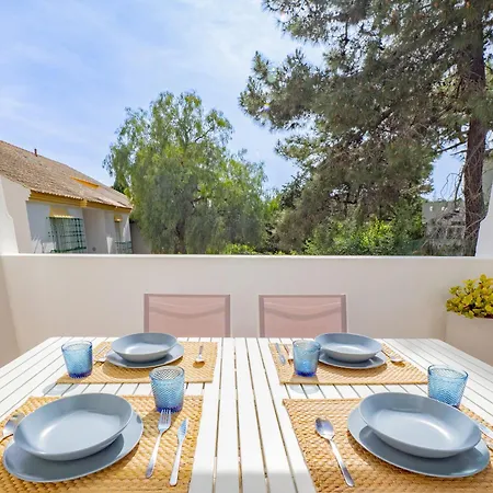 Cubo's Carib Playa In Marbella&parking Apartment *